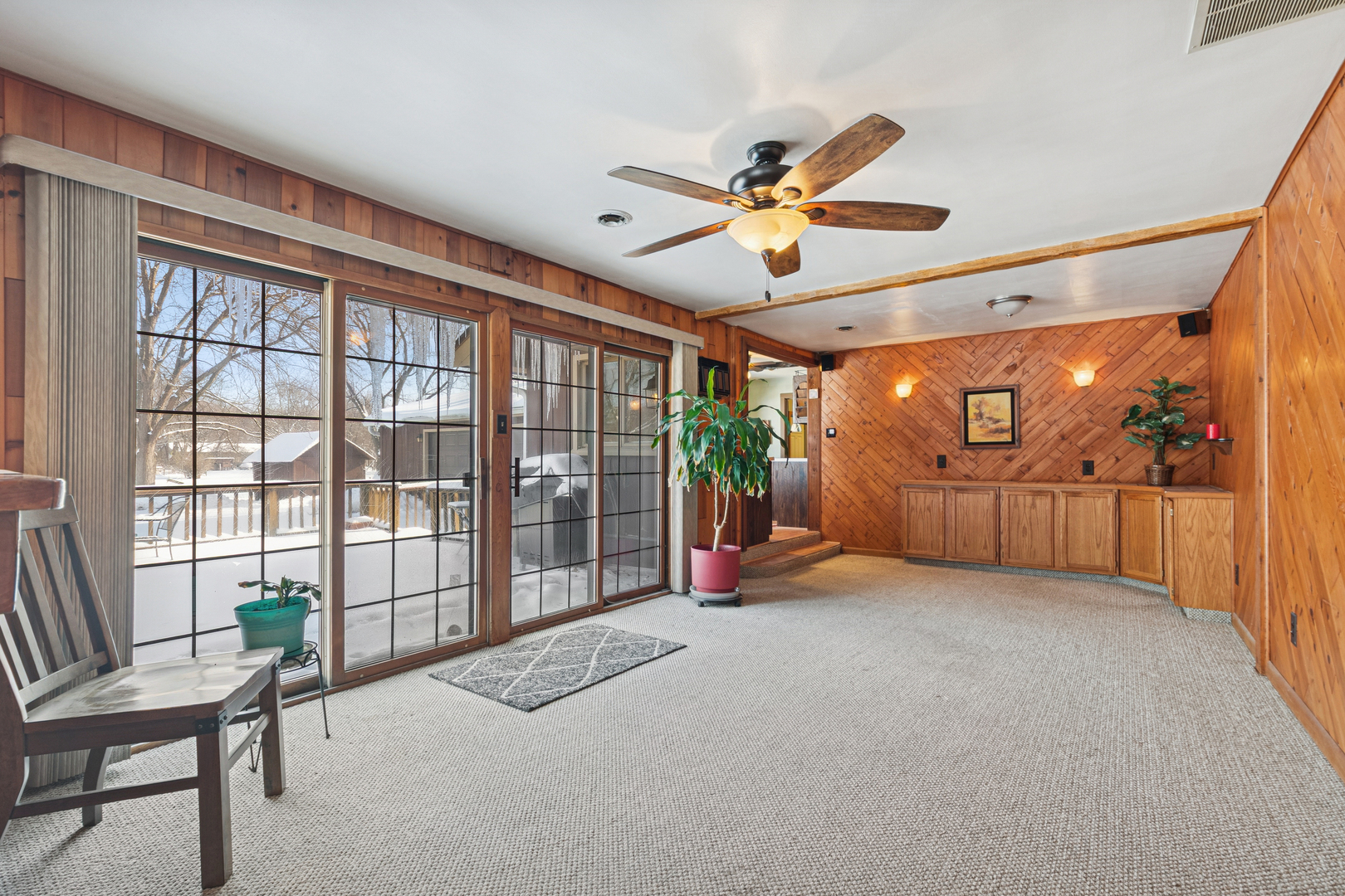 10705 Lane Street, Crown Point, IN 46307