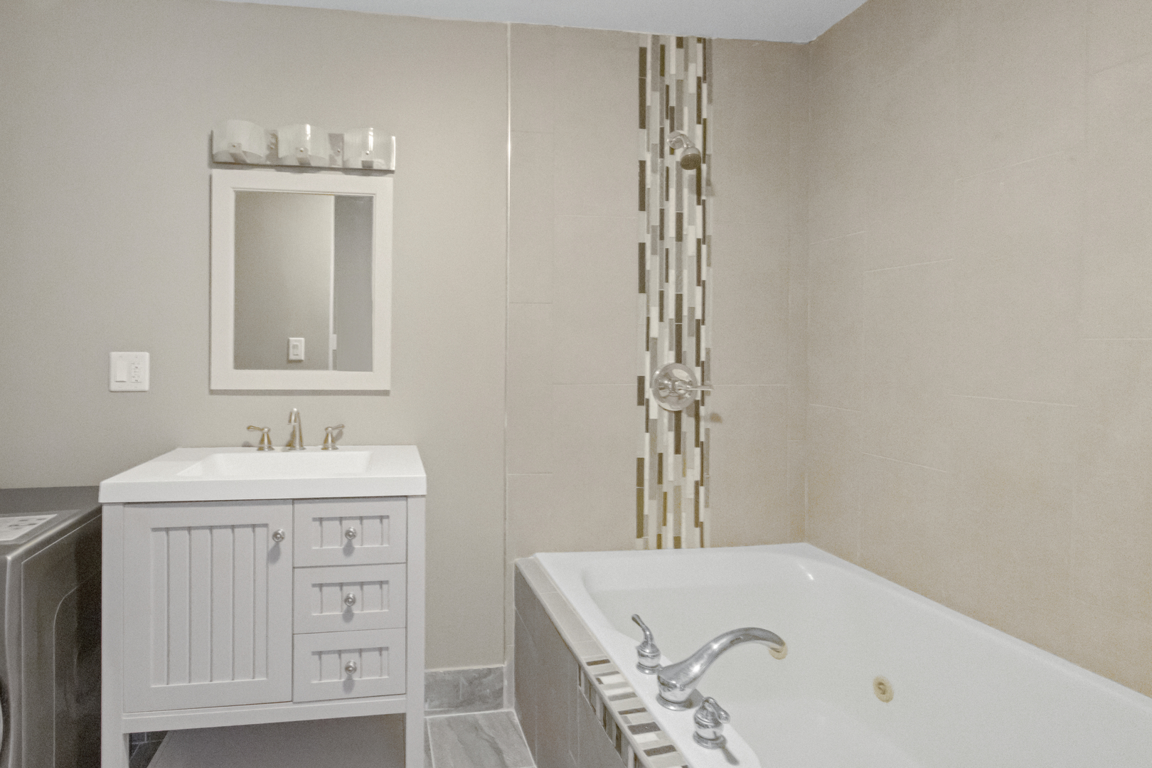 22339 Strassburg Avenue, Sauk Village, IL 60411