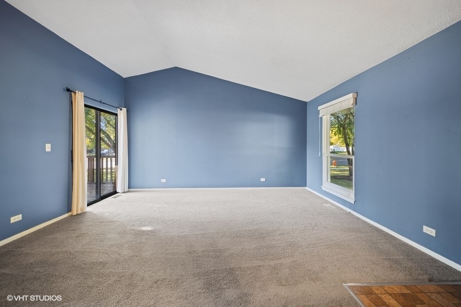 2108 Navarone Drive, Naperville, IL 60565