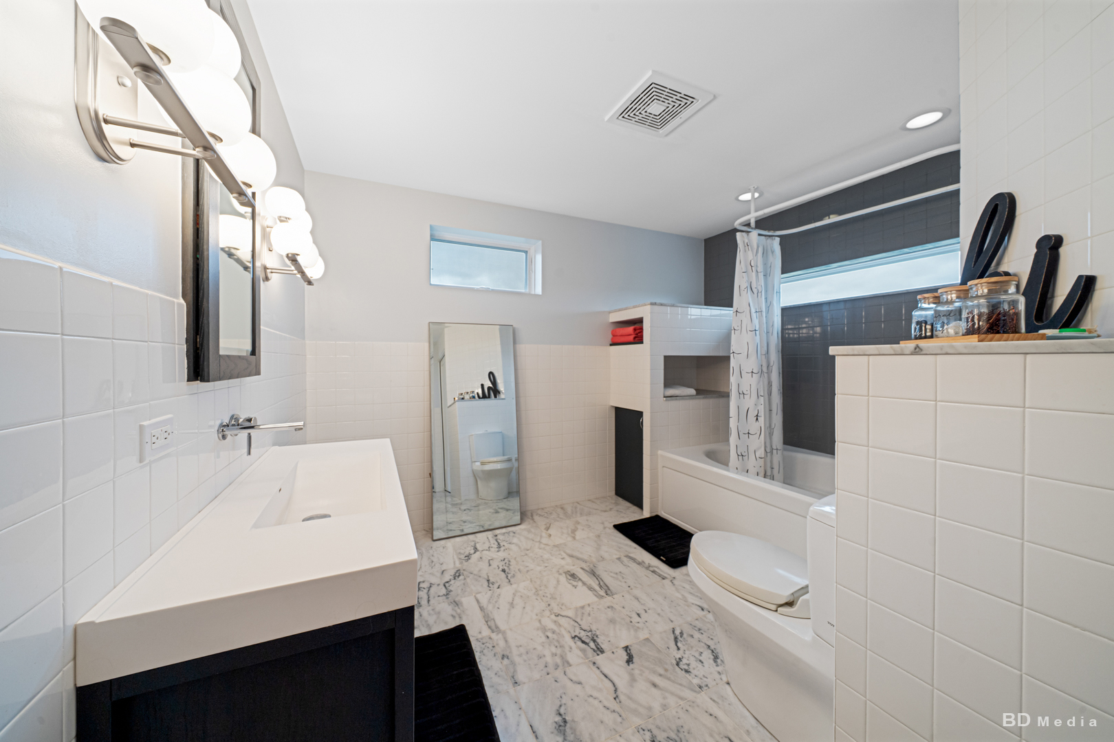 28525 S Yates Avenue, Beecher, IL 60401