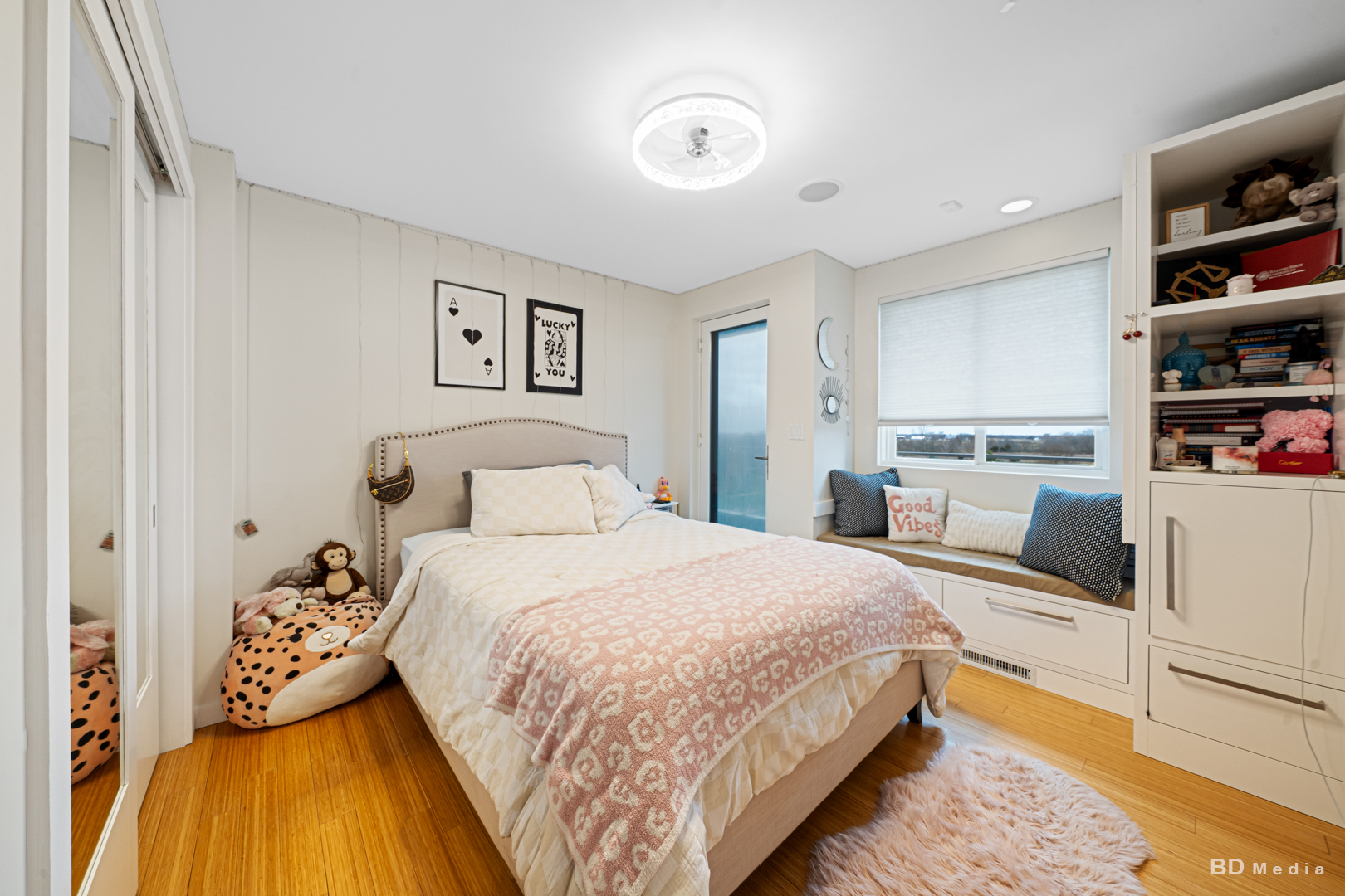 28525 S Yates Avenue, Beecher, IL 60401