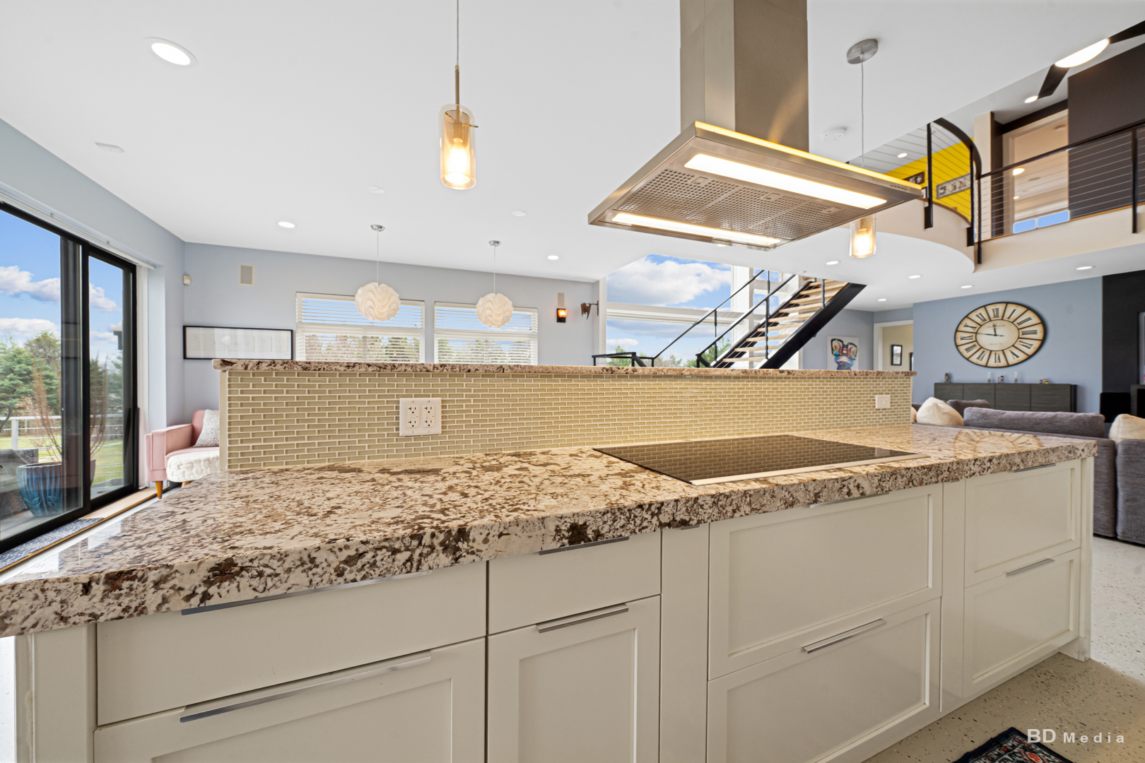 28525 S Yates Avenue, Beecher, IL 60401