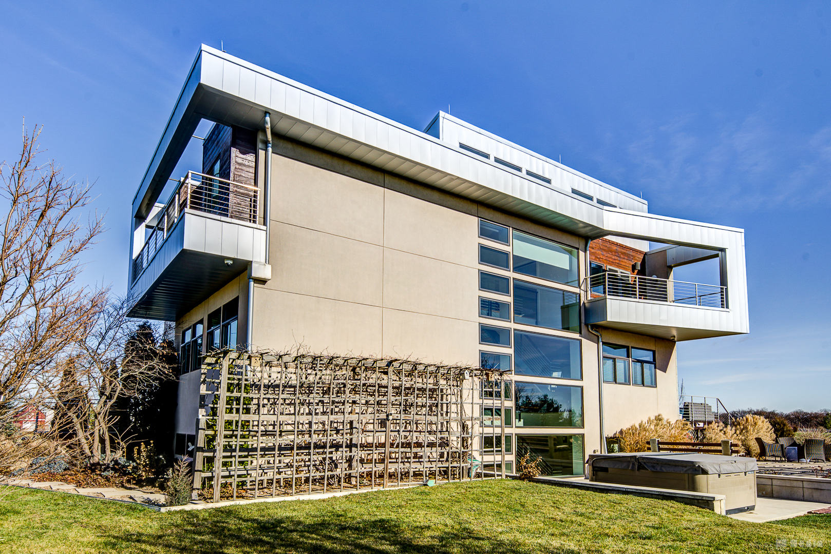 28525 S Yates Avenue, Beecher, IL 60401