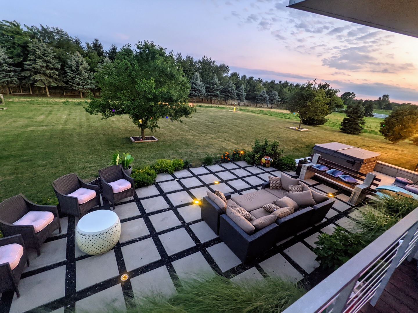 28525 S Yates Avenue, Beecher, IL 60401