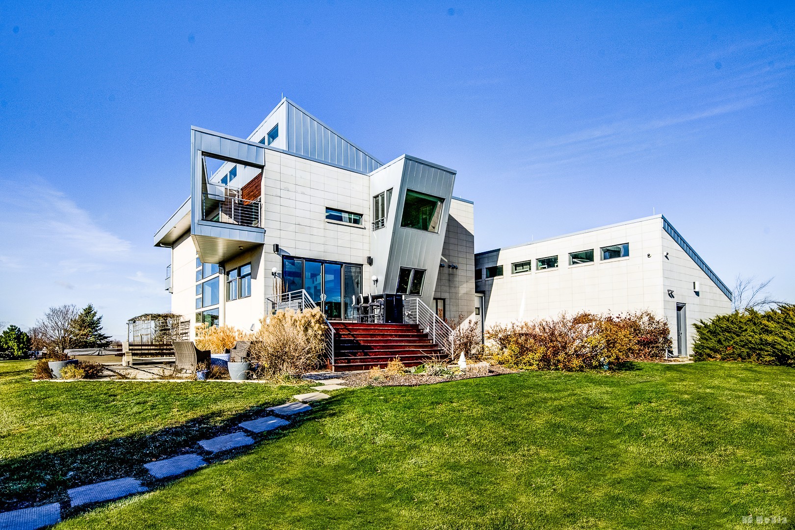 28525 S Yates Avenue, Beecher, IL 60401