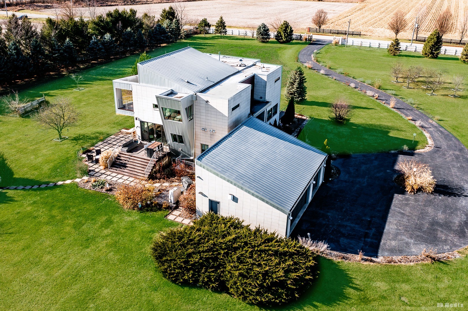 28525 S Yates Avenue, Beecher, IL 60401