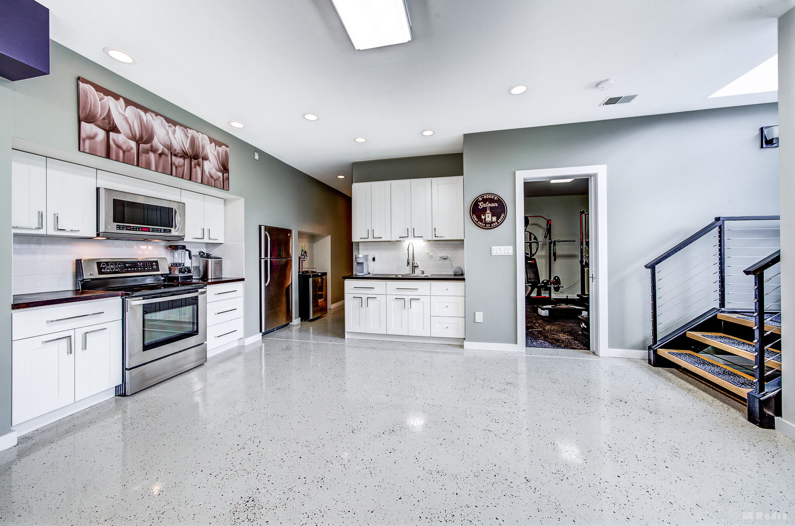 28525 S Yates Avenue, Beecher, IL 60401