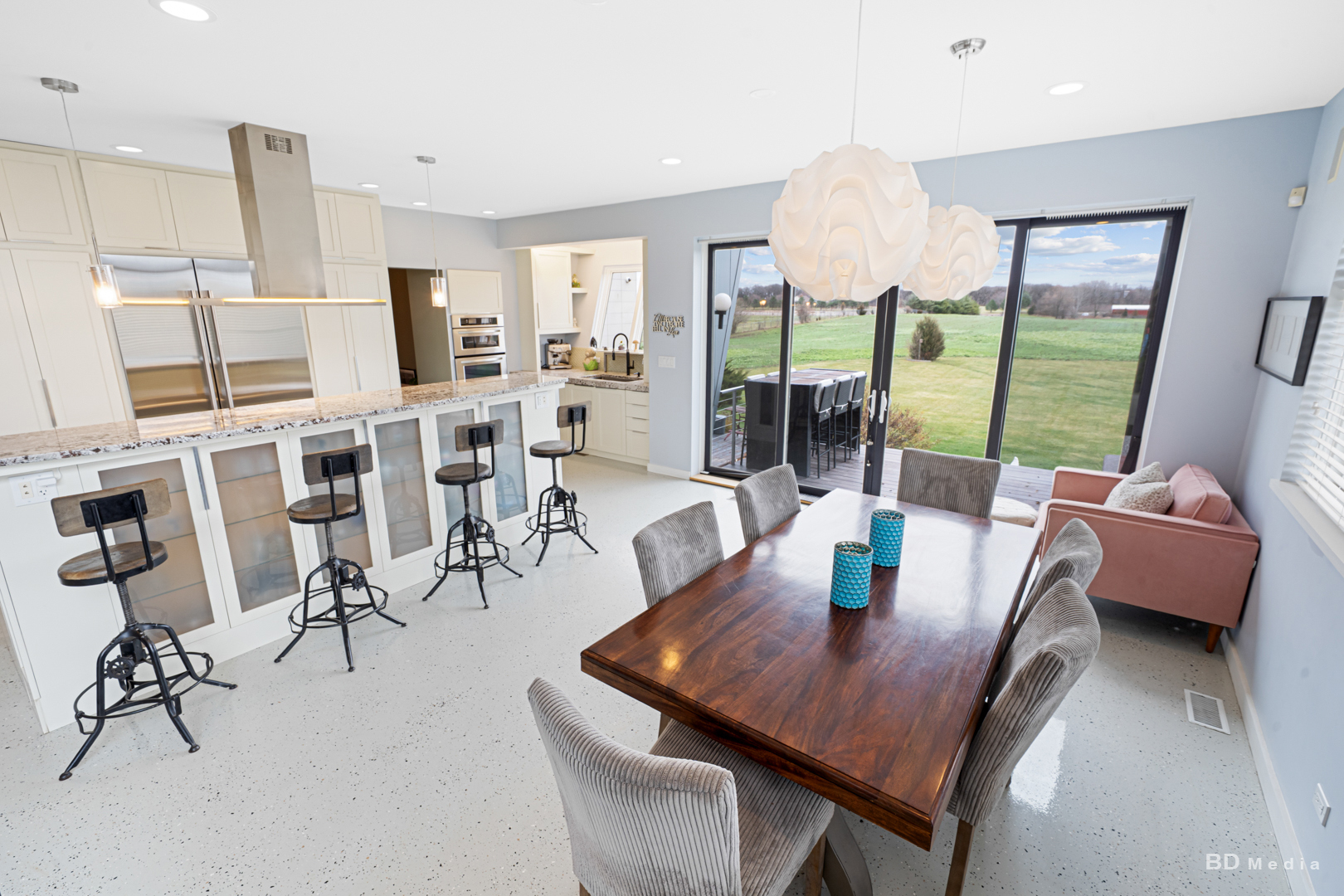 28525 S Yates Avenue, Beecher, IL 60401