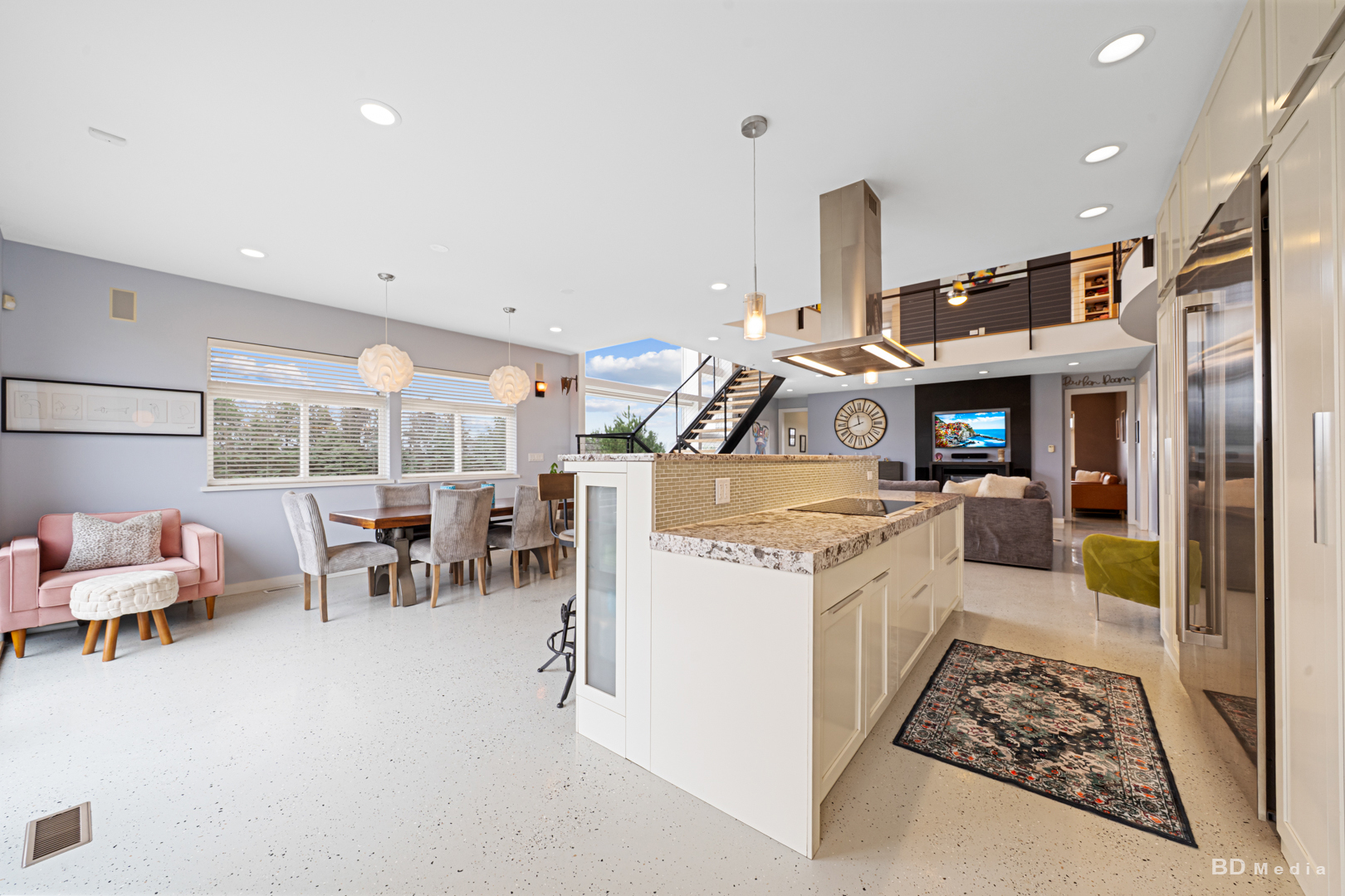 28525 S Yates Avenue, Beecher, IL 60401