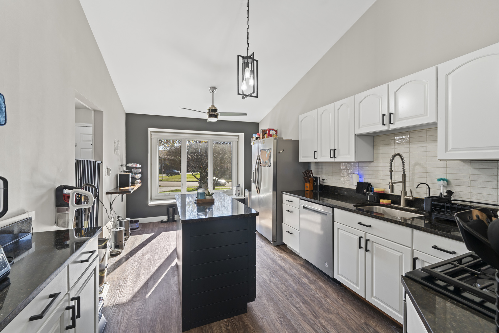 8918 Clearview Drive, Orland Park, IL 60462