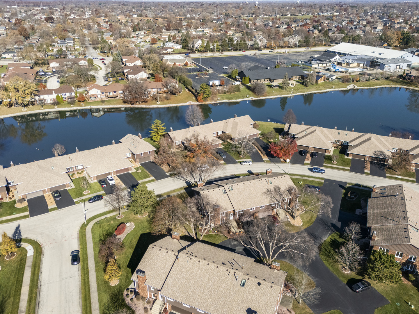 8918 Clearview Drive, Orland Park, IL 60462