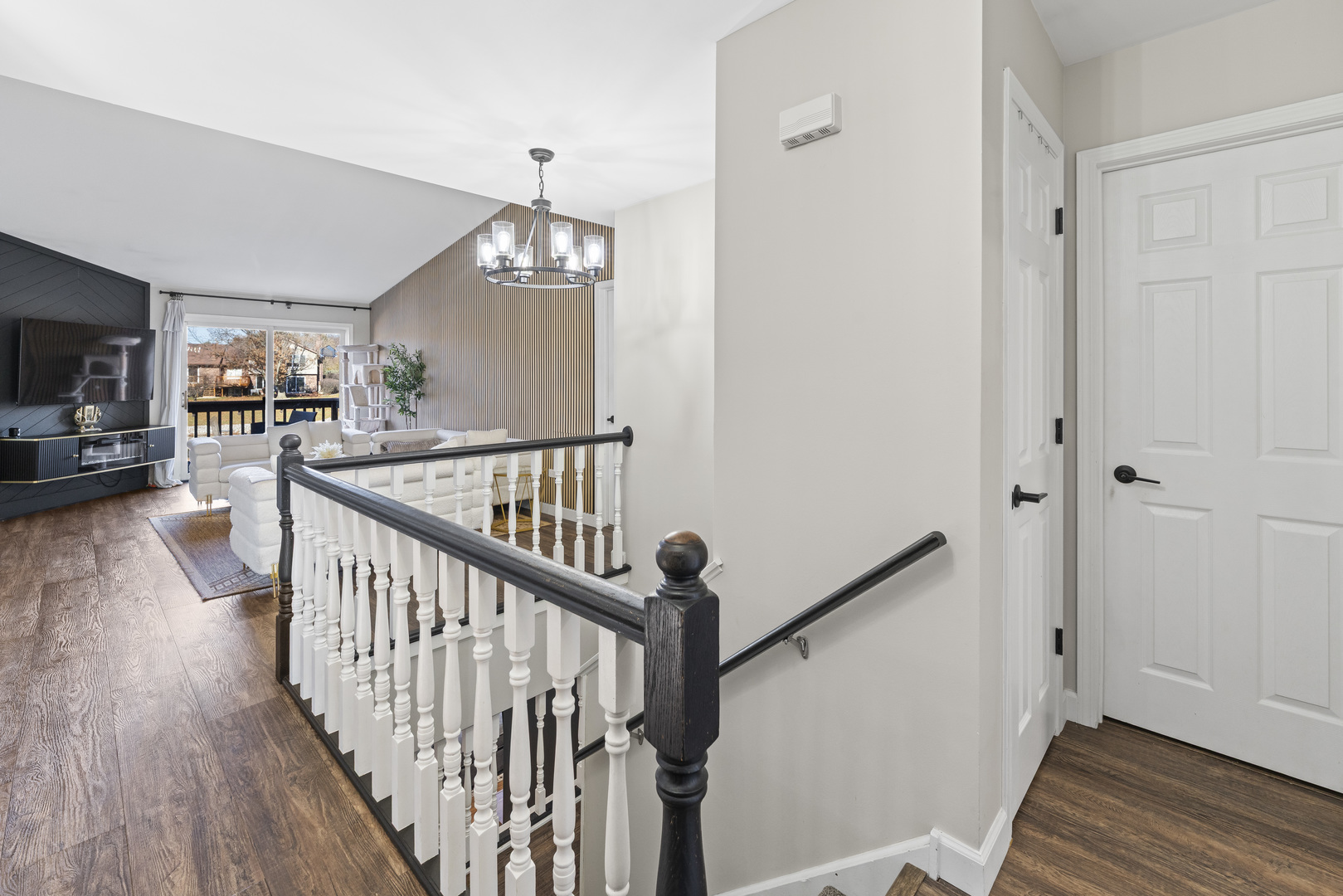 8918 Clearview Drive, Orland Park, IL 60462