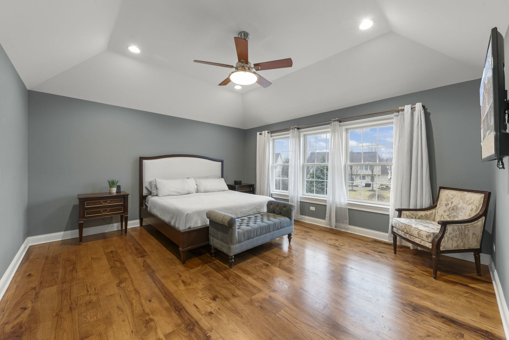 310 Chick Evans Street, Bolingbrook, IL 60490