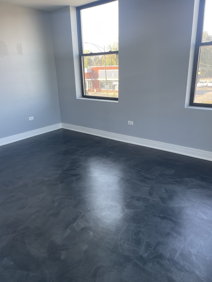 10301 S Kedzie Avenue #2, Chicago, IL 60655