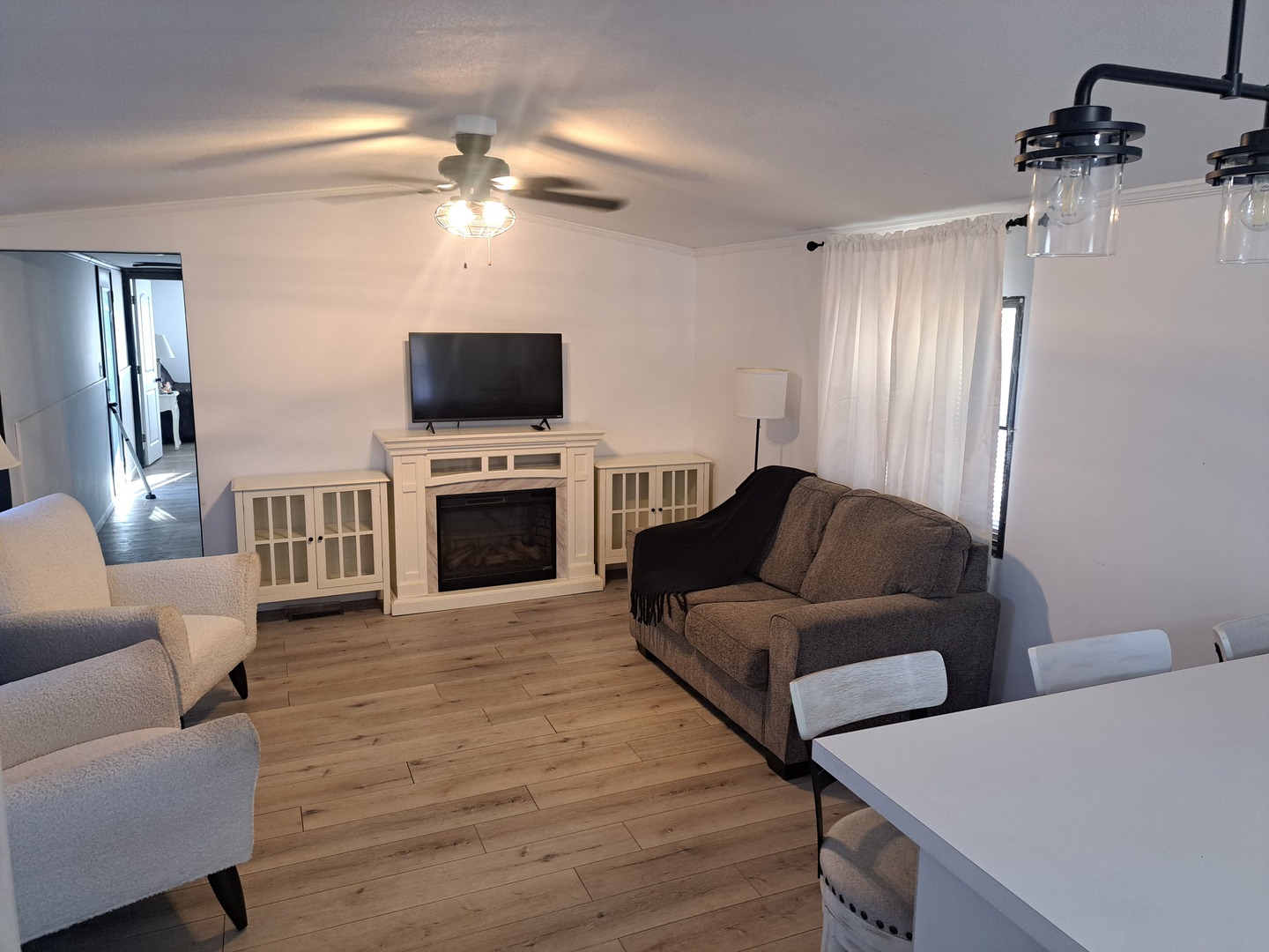 5265 Aux Sable Road, Morris, IL 60450