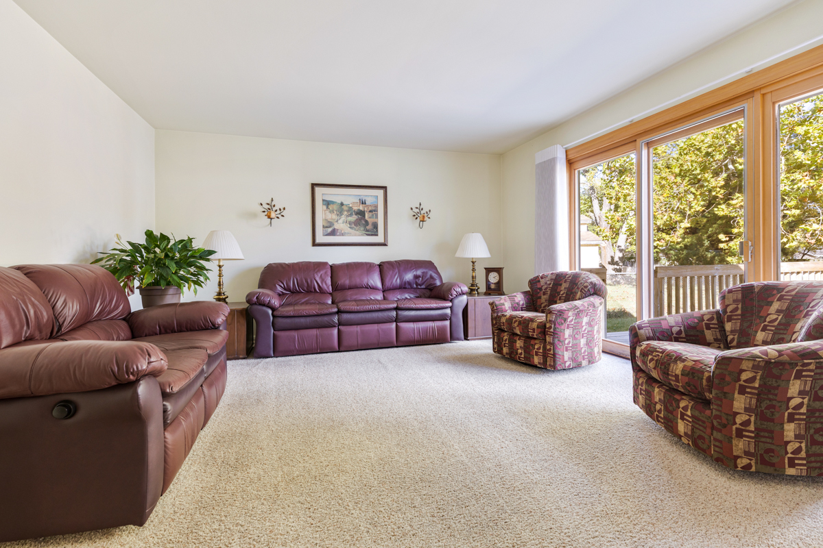 522 Edgewood Lane, Elk Grove Village, IL 60007