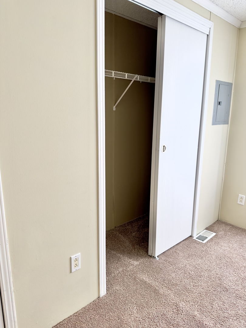 27W370 Geneva Road #68, West Chicago, IL 60185