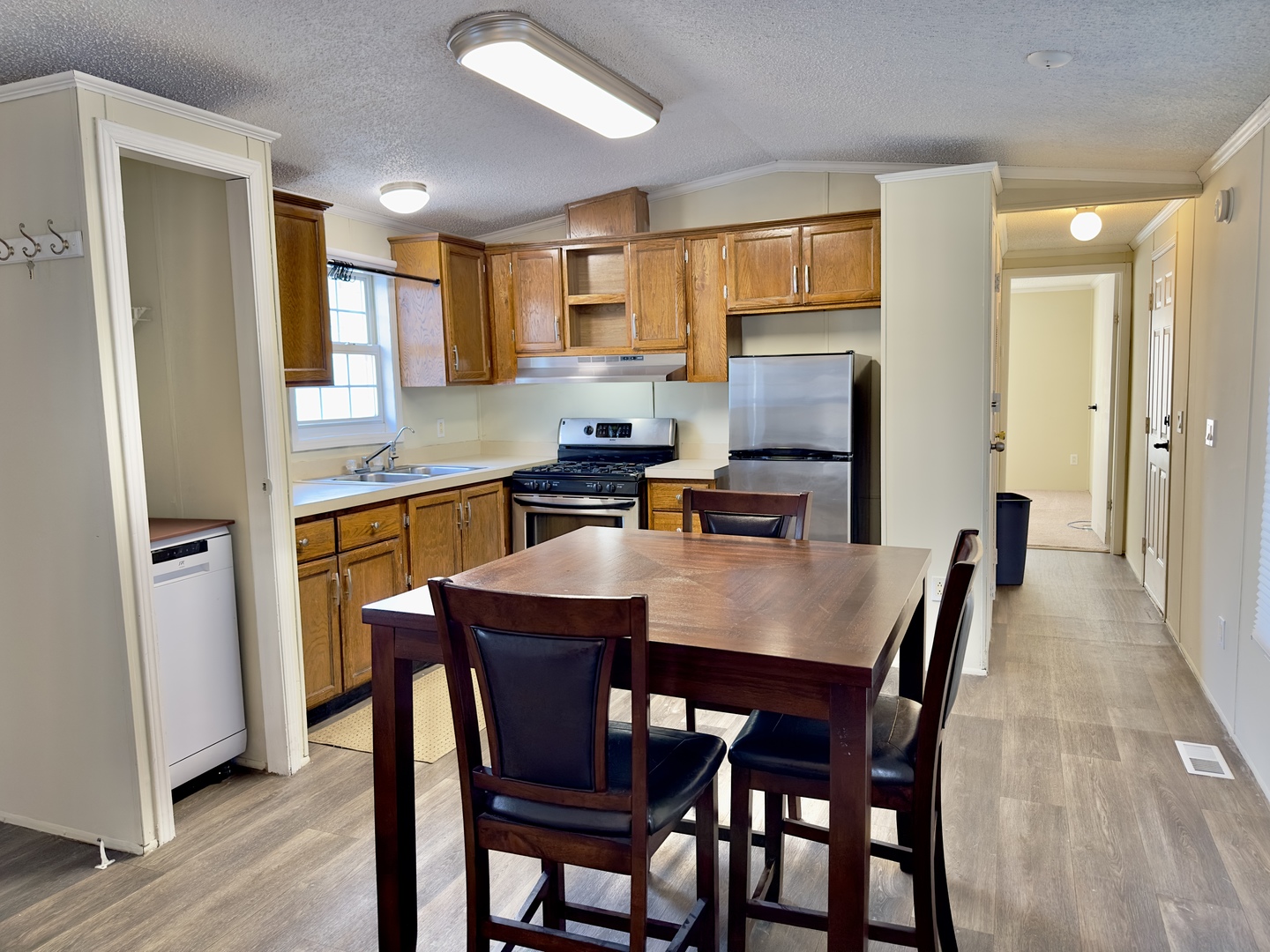 27W370 Geneva Road #68, West Chicago, IL 60185