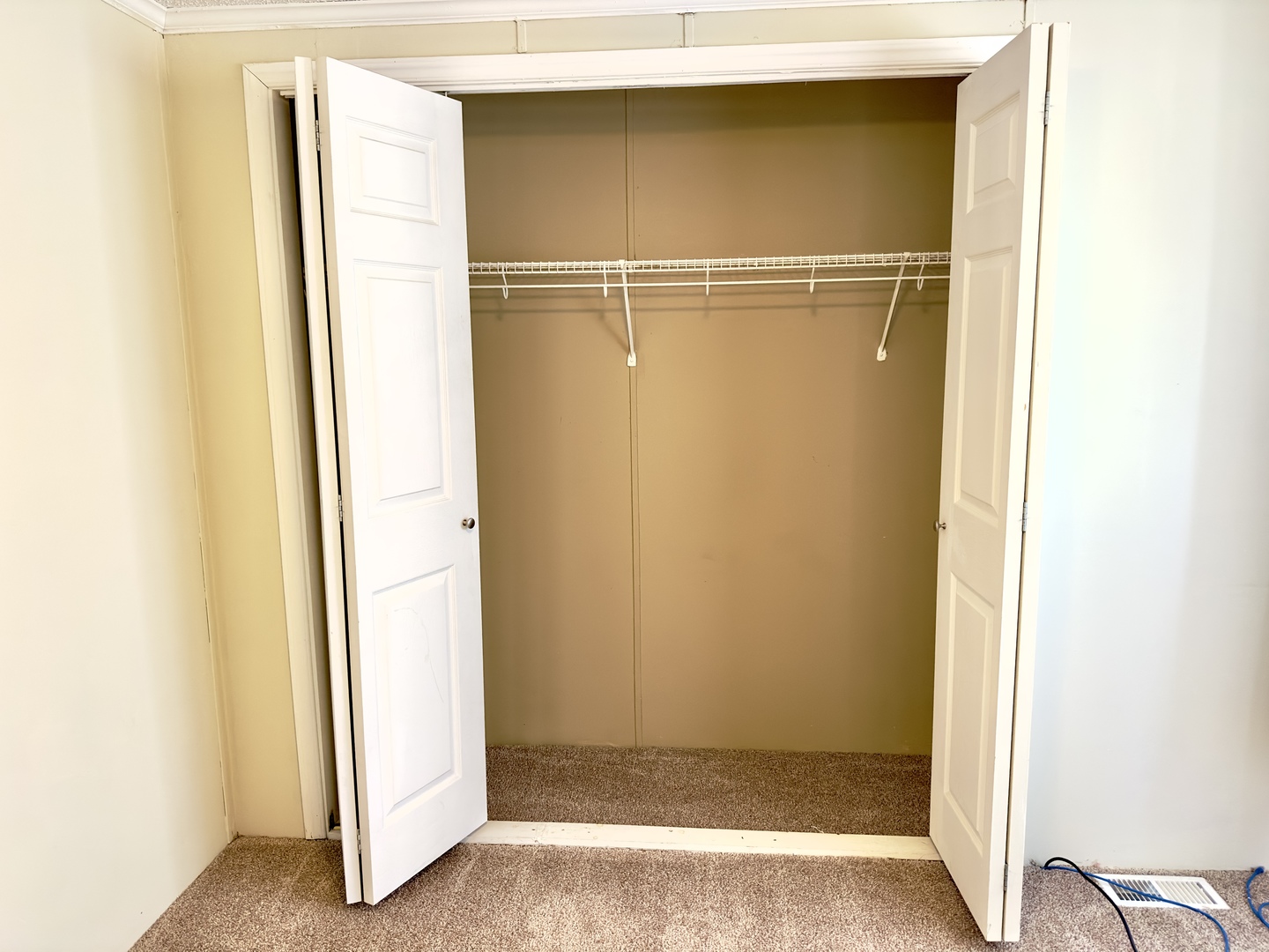 27W370 Geneva Road #68, West Chicago, IL 60185