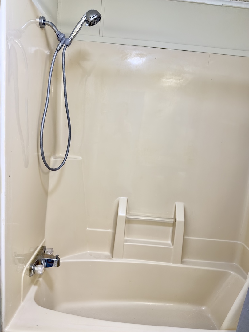 27W370 Geneva Road #68, West Chicago, IL 60185