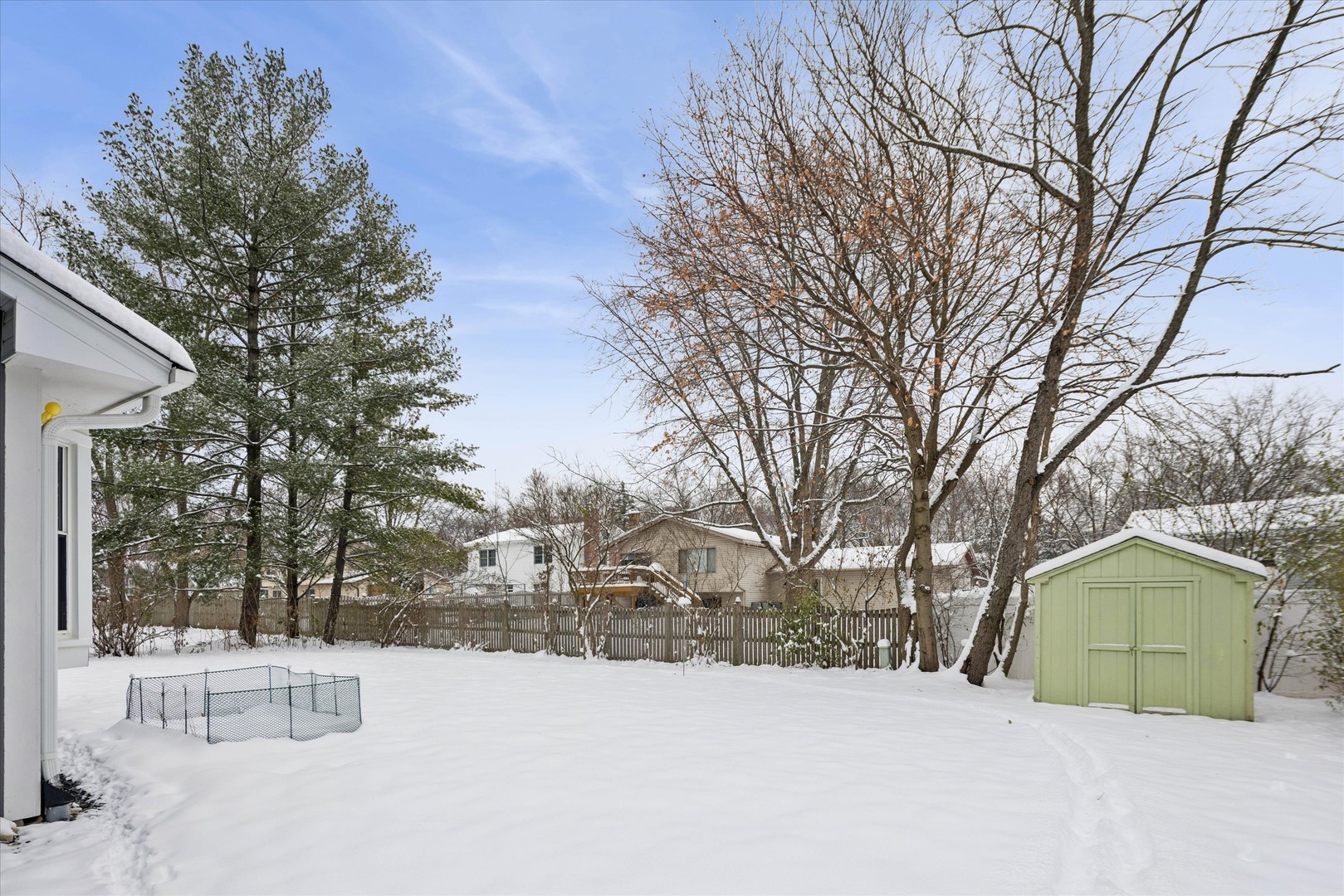 312 Leeds Court, Naperville, IL 60565