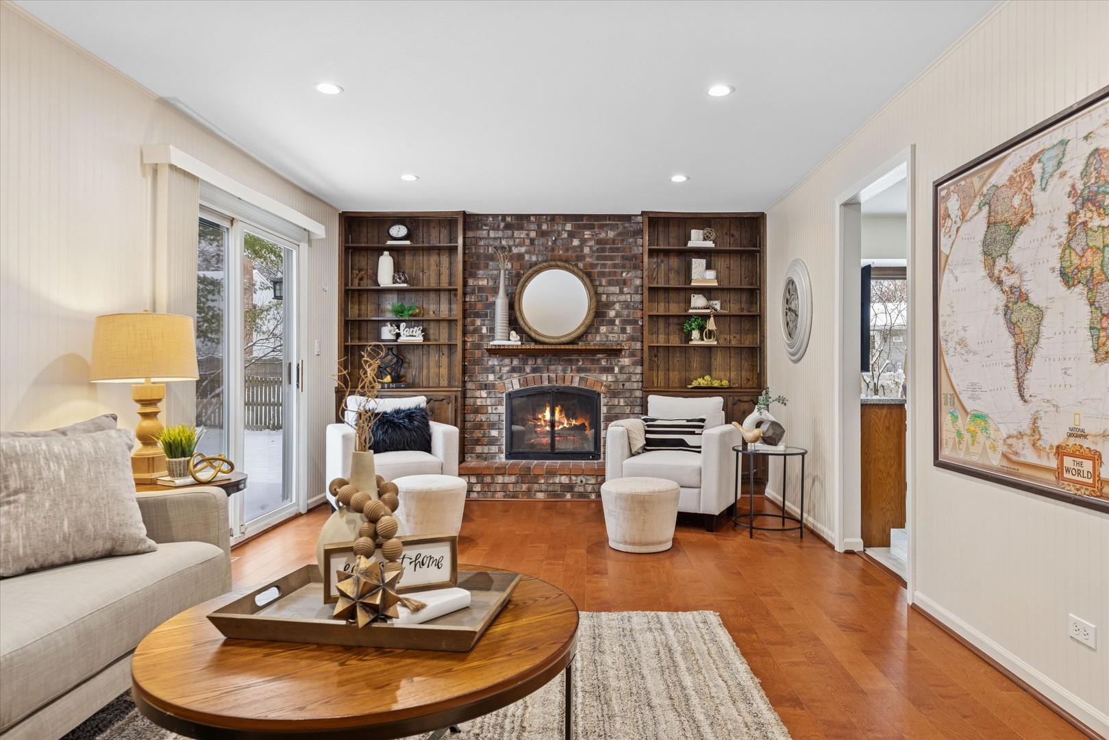 312 Leeds Court, Naperville, IL 60565