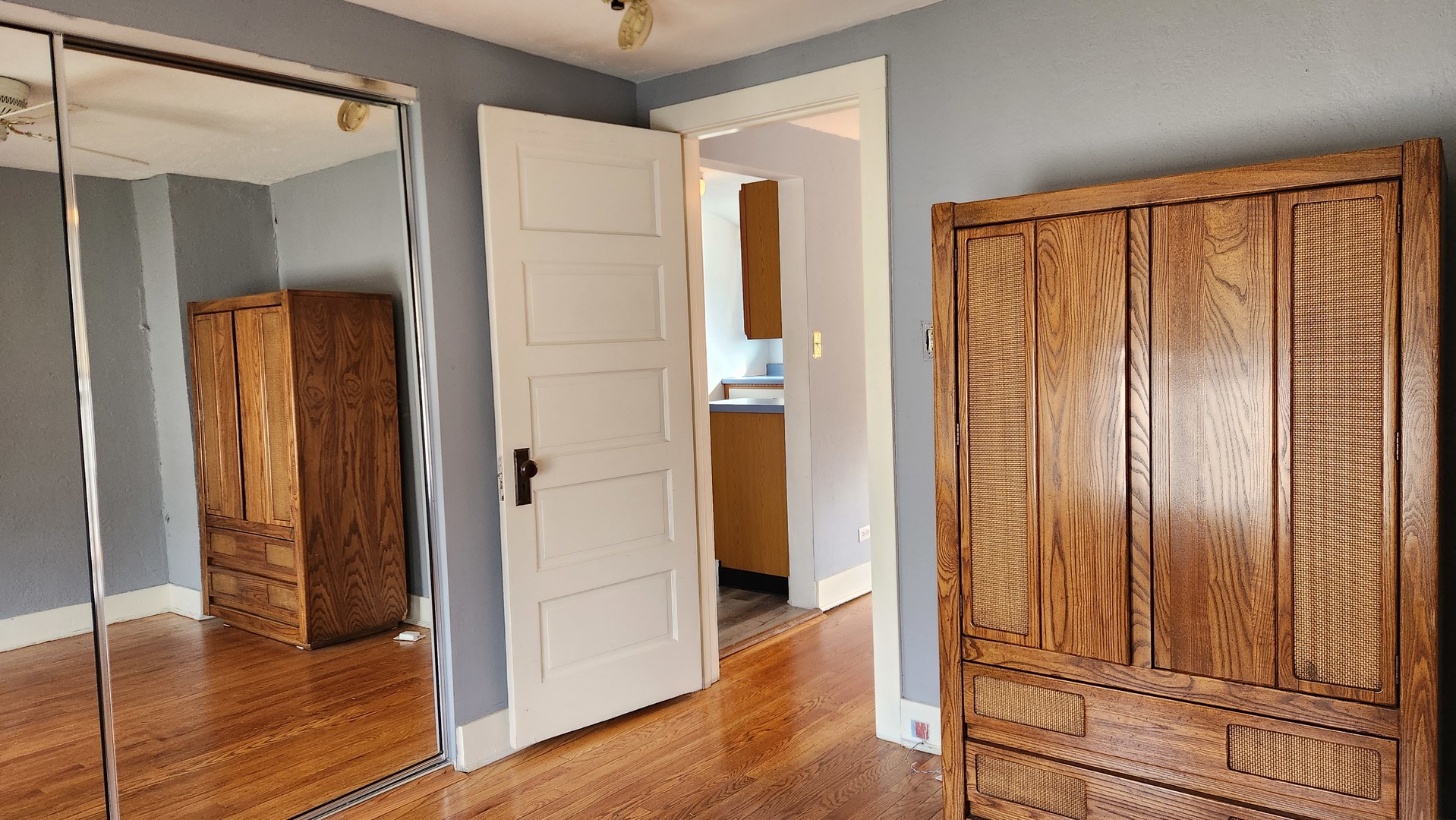 228 Church Street #1, Wauconda, IL 60084