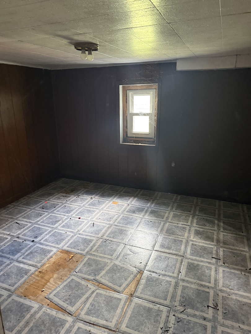 1445 Lexington Avenue, Ford Heights, IL 60411