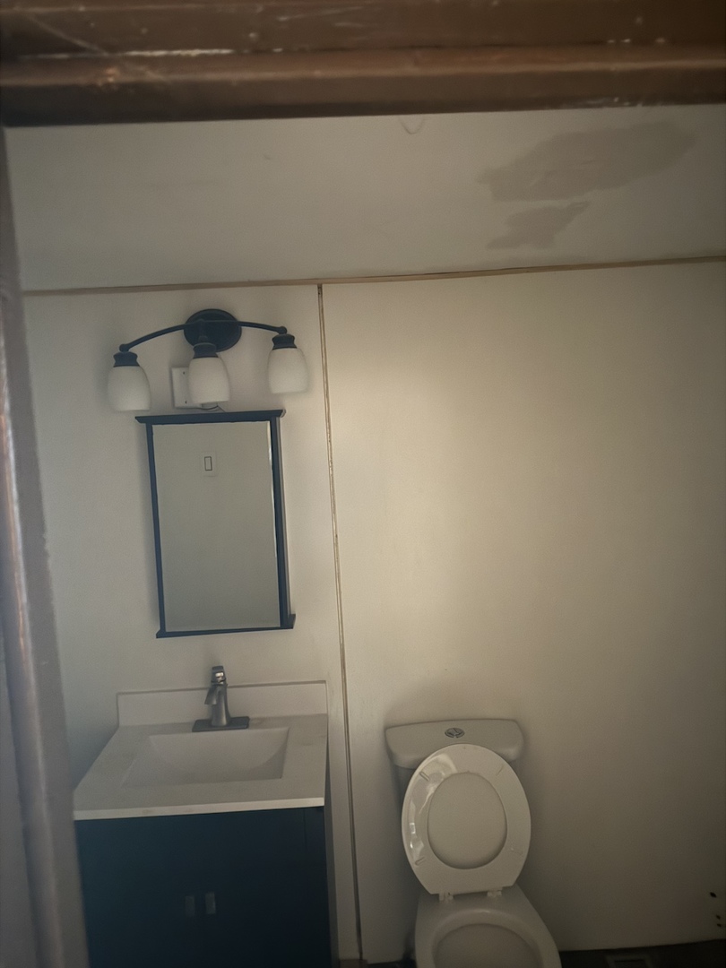 1445 Lexington Avenue, Ford Heights, IL 60411