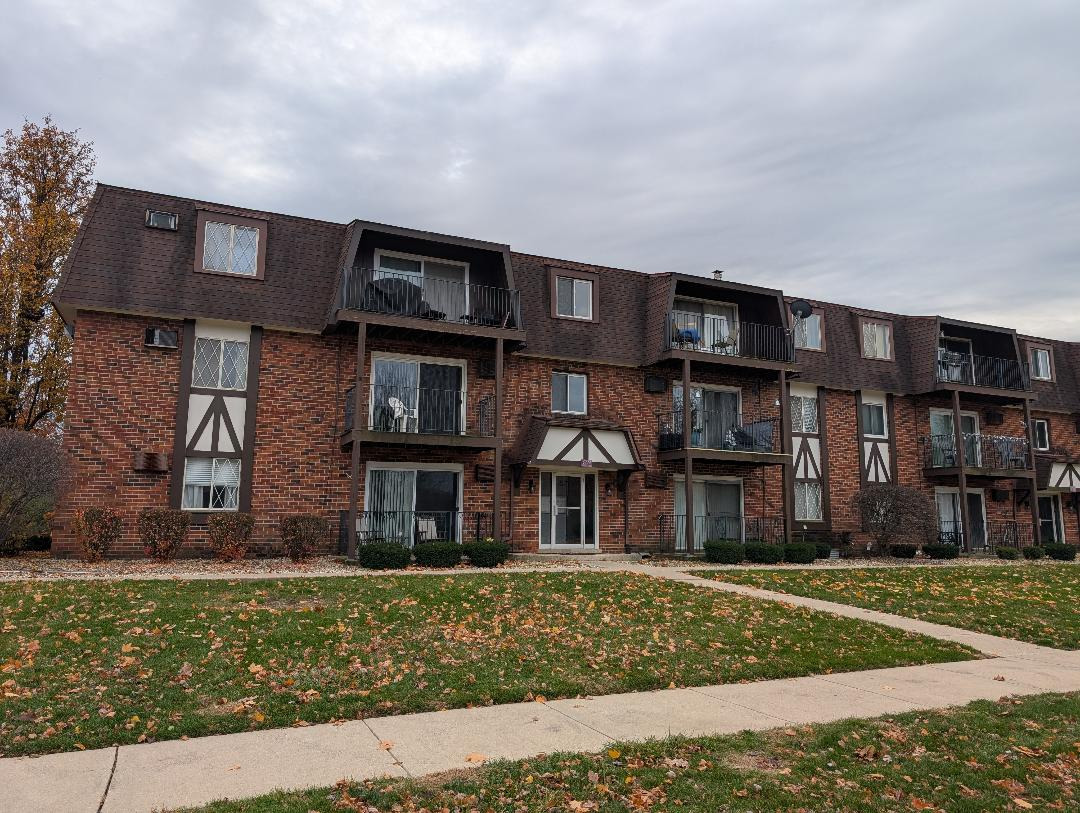 5723 129th Street #7F, Crestwood, IL 60418