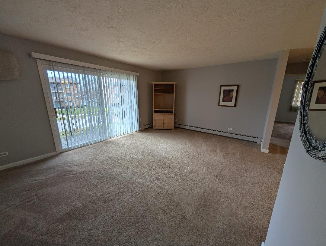 5723 129th Street #7F, Crestwood, IL 60418