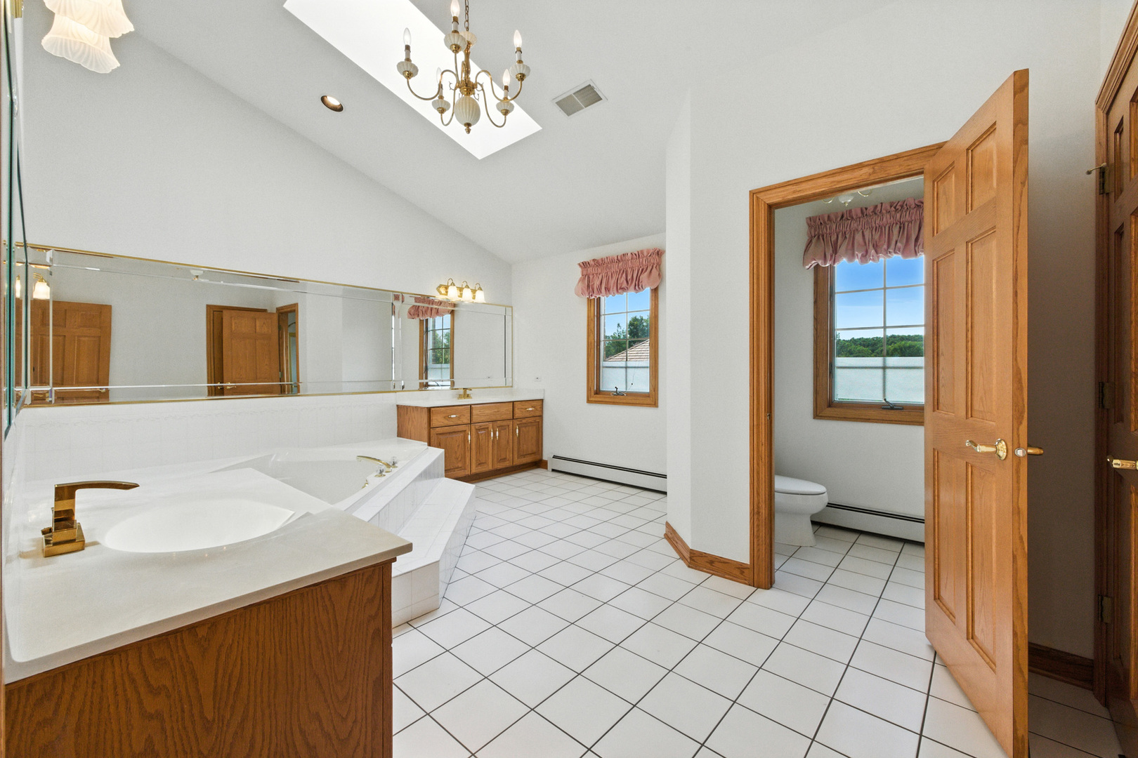 15141 Arbor Drive, Orland Park, IL 60467