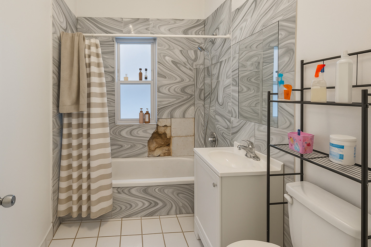 4425 W Cortez Street, Chicago, IL 60651