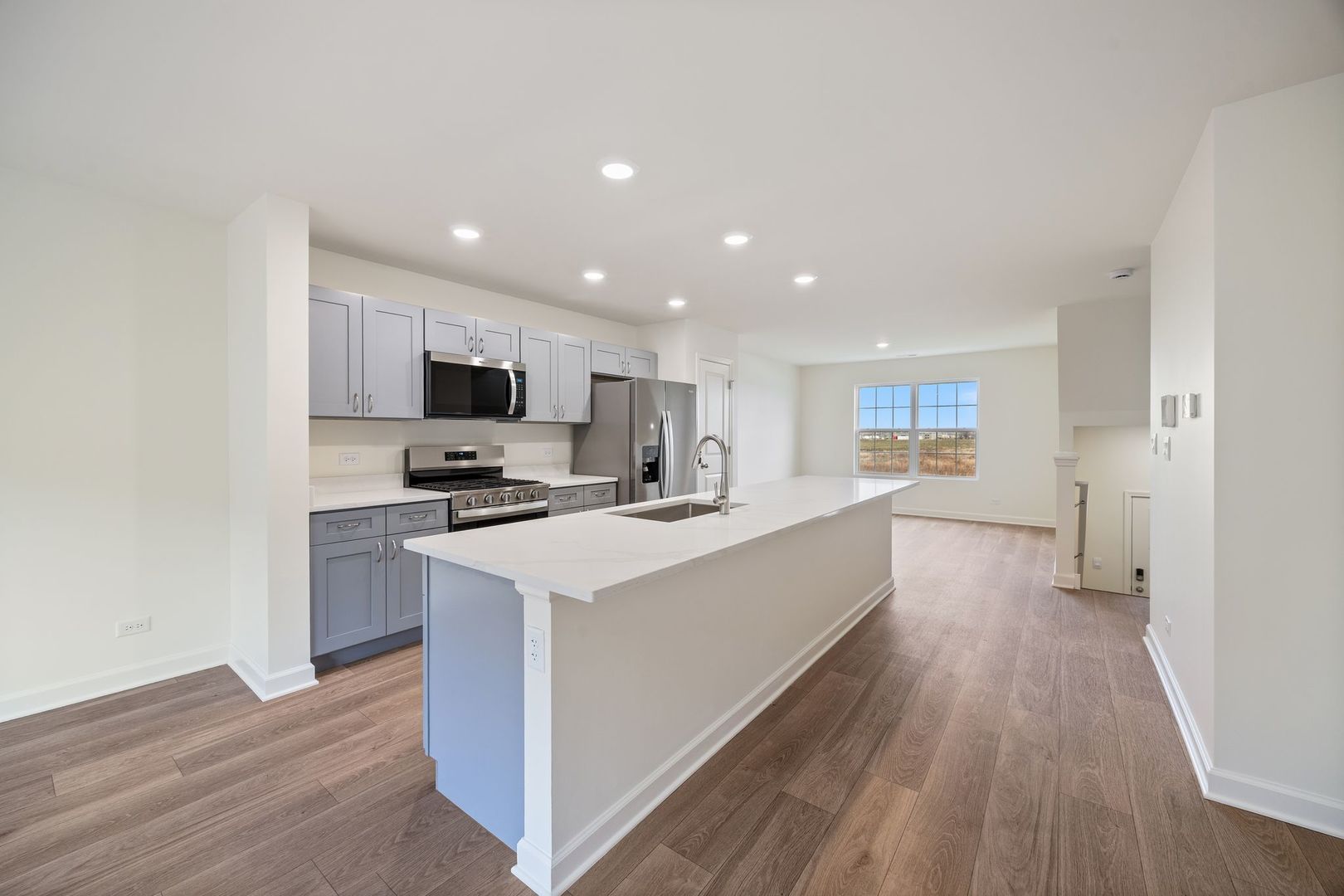 2463 Bella Drive, Pingree Grove, IL 60140