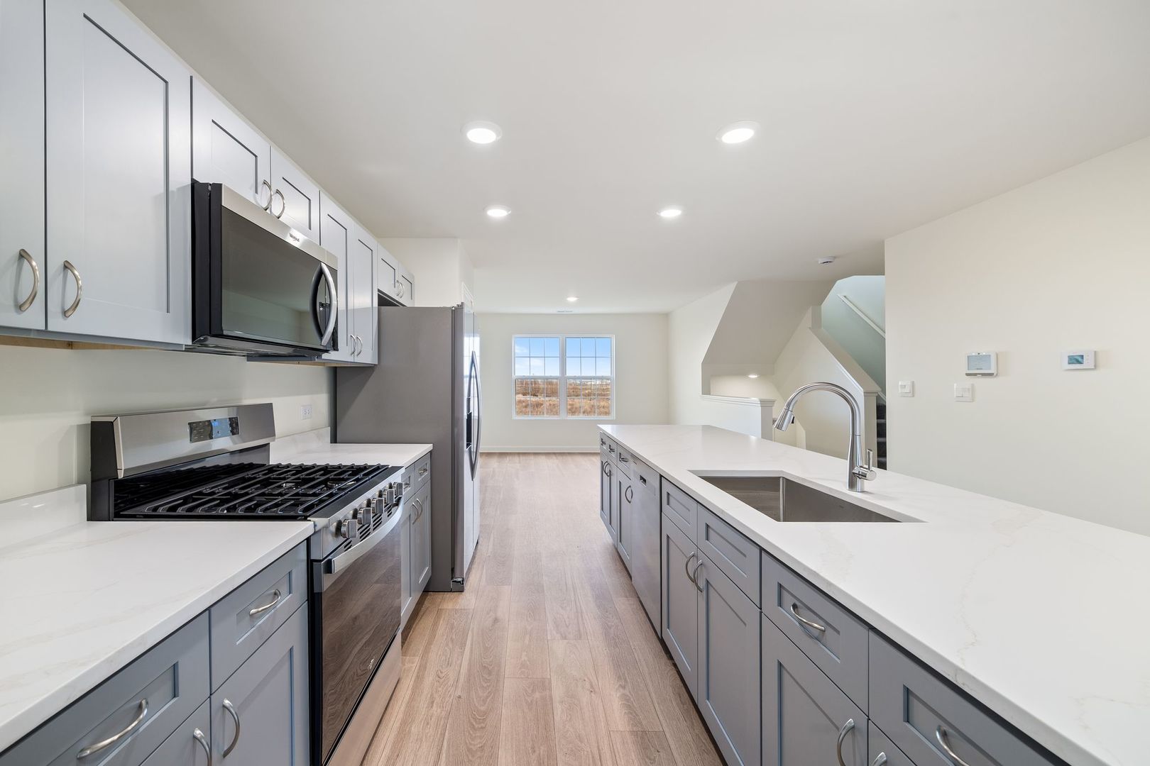 2463 Bella Drive, Pingree Grove, IL 60140