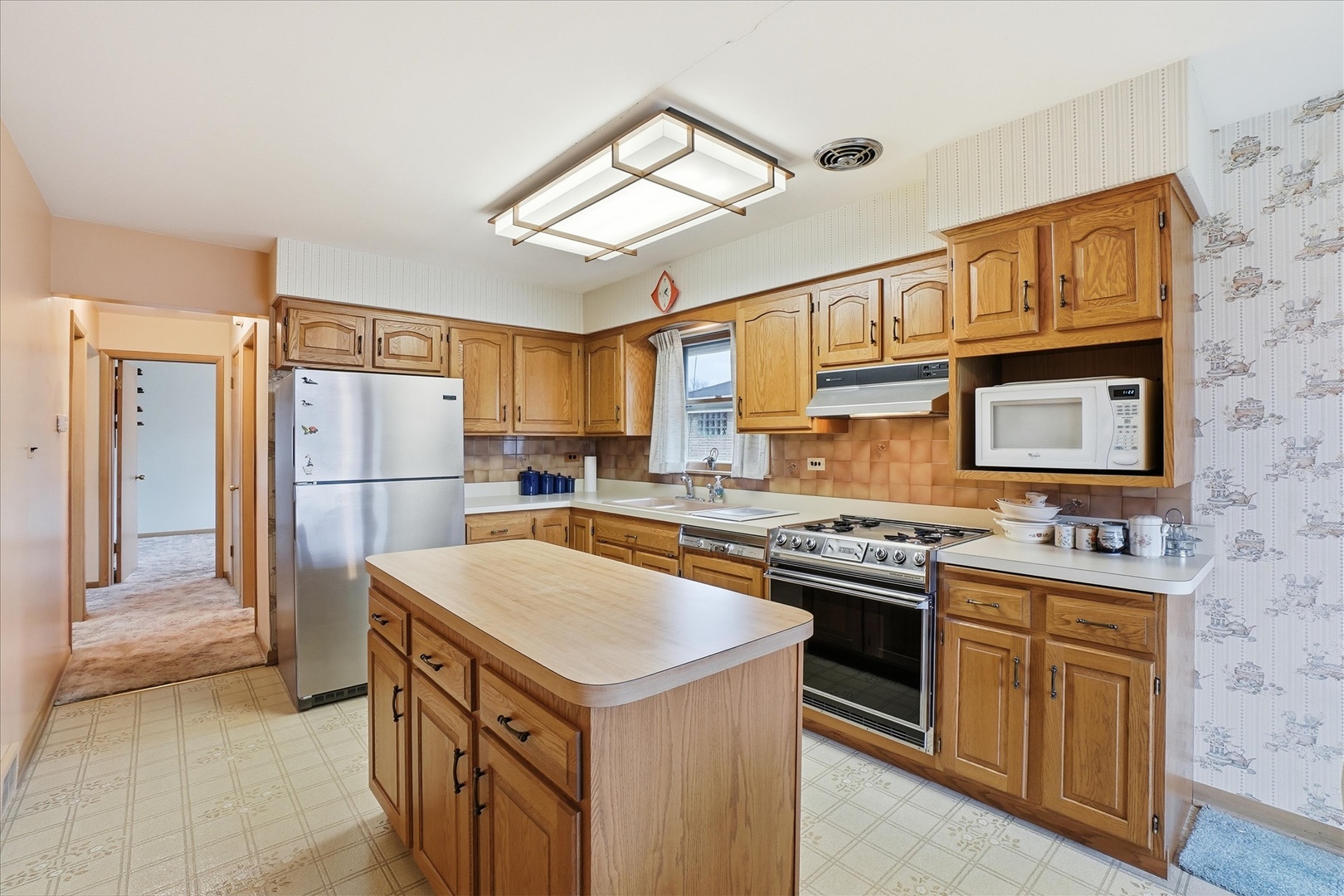 1542 Homestead Road, La Grange Park, IL 60526