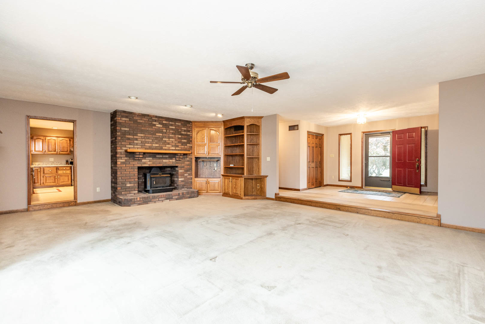 19051 MEANDER Way, Bloomington, IL 61705