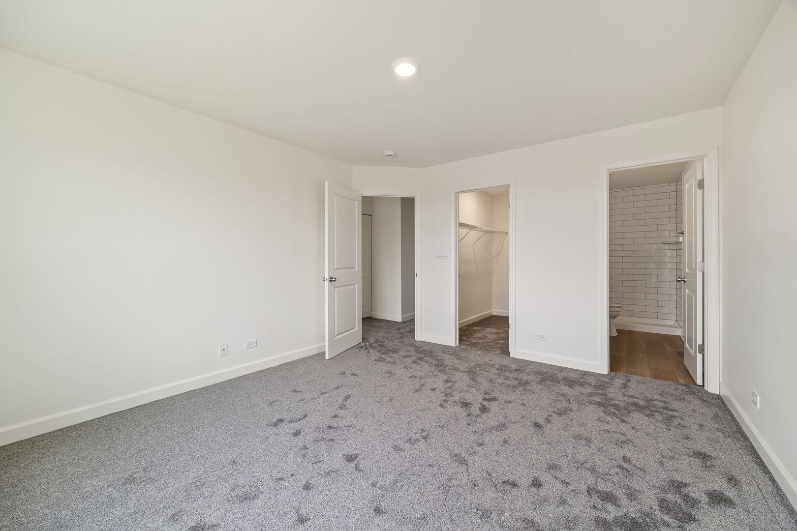 2463 Bella Drive, Pingree Grove, IL 60140