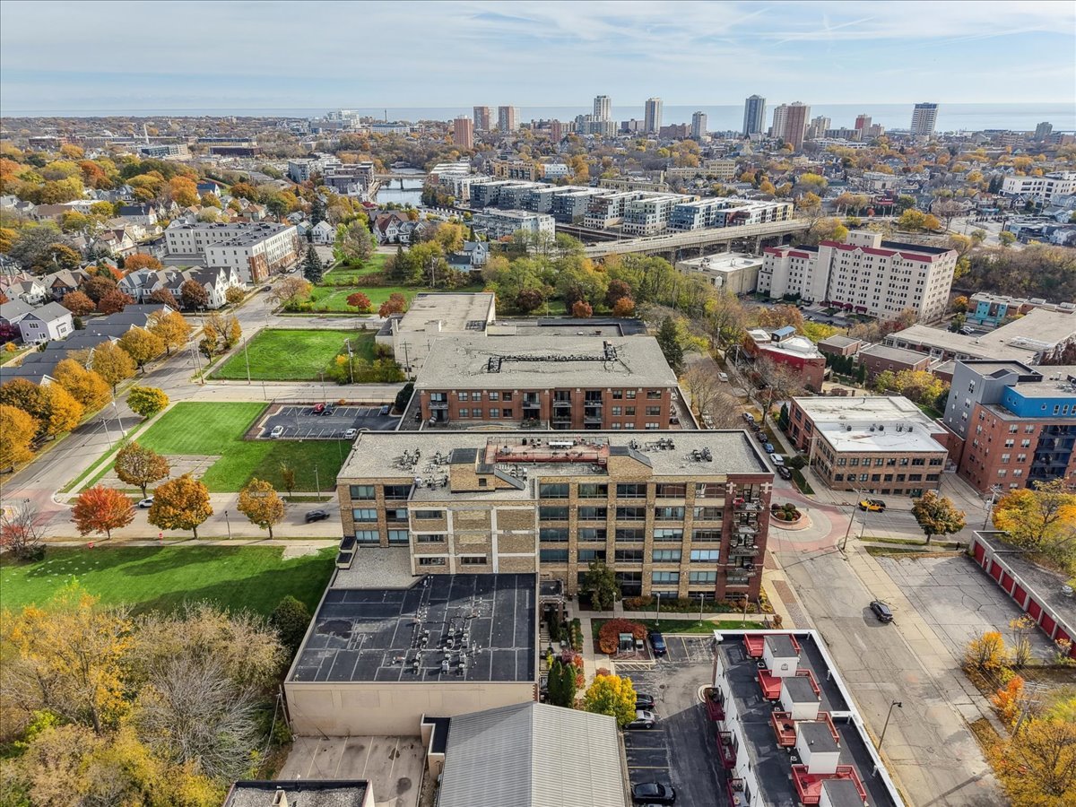 234 E Reservoir Avenue #212, Milwaukee, WI 53212