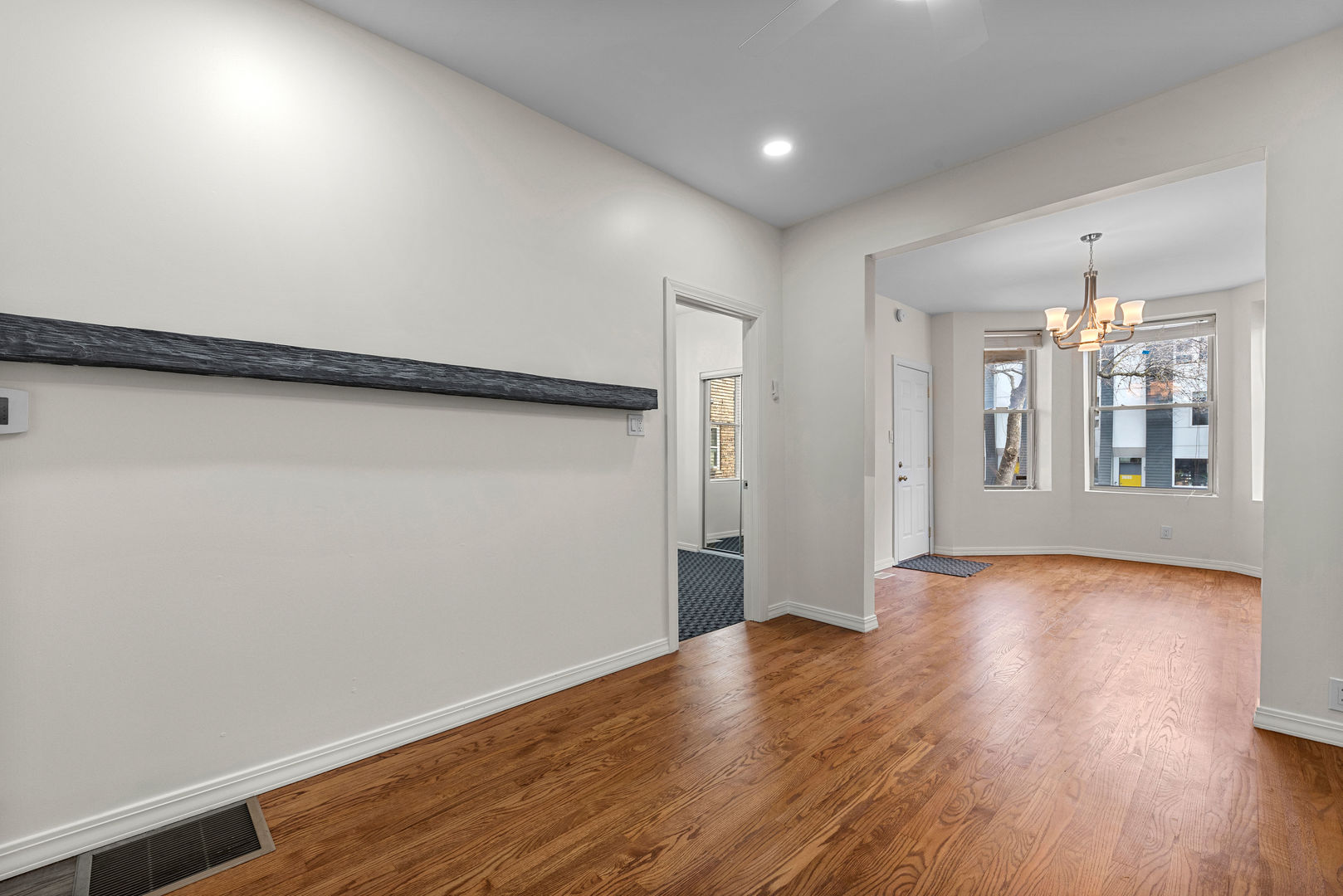 2630 N Hamlin Avenue #1, Chicago, IL 60647