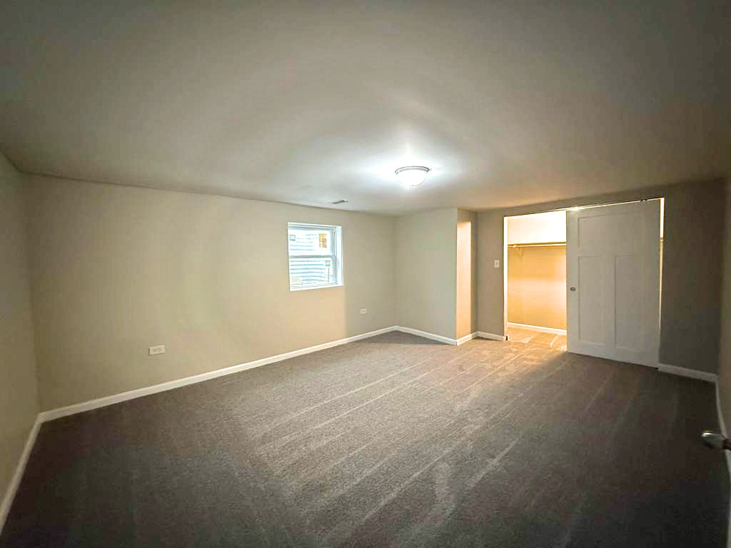 1704 S Highland Avenue, Arlington Heights, IL 60005