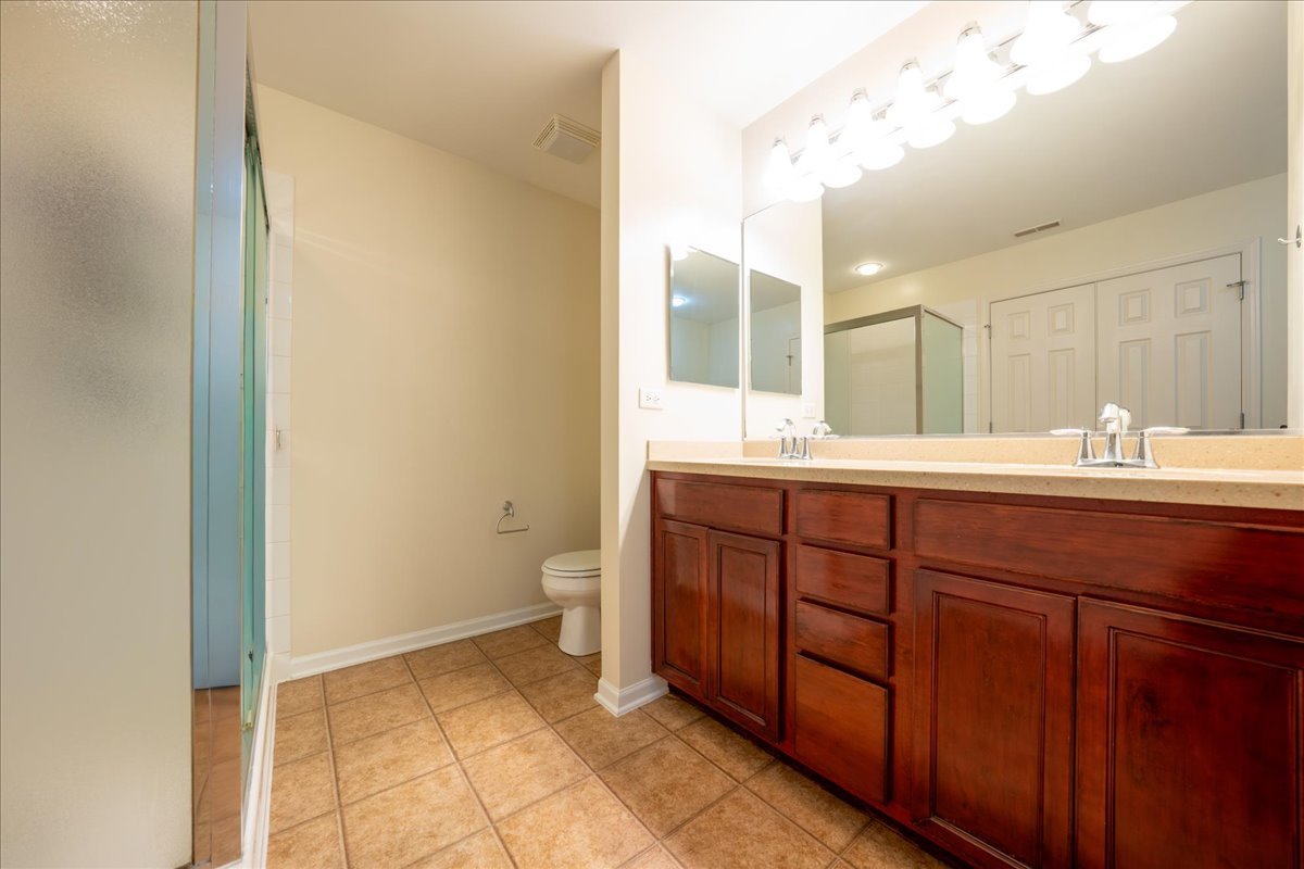 233 Jackson Street, Gilberts, IL 60136