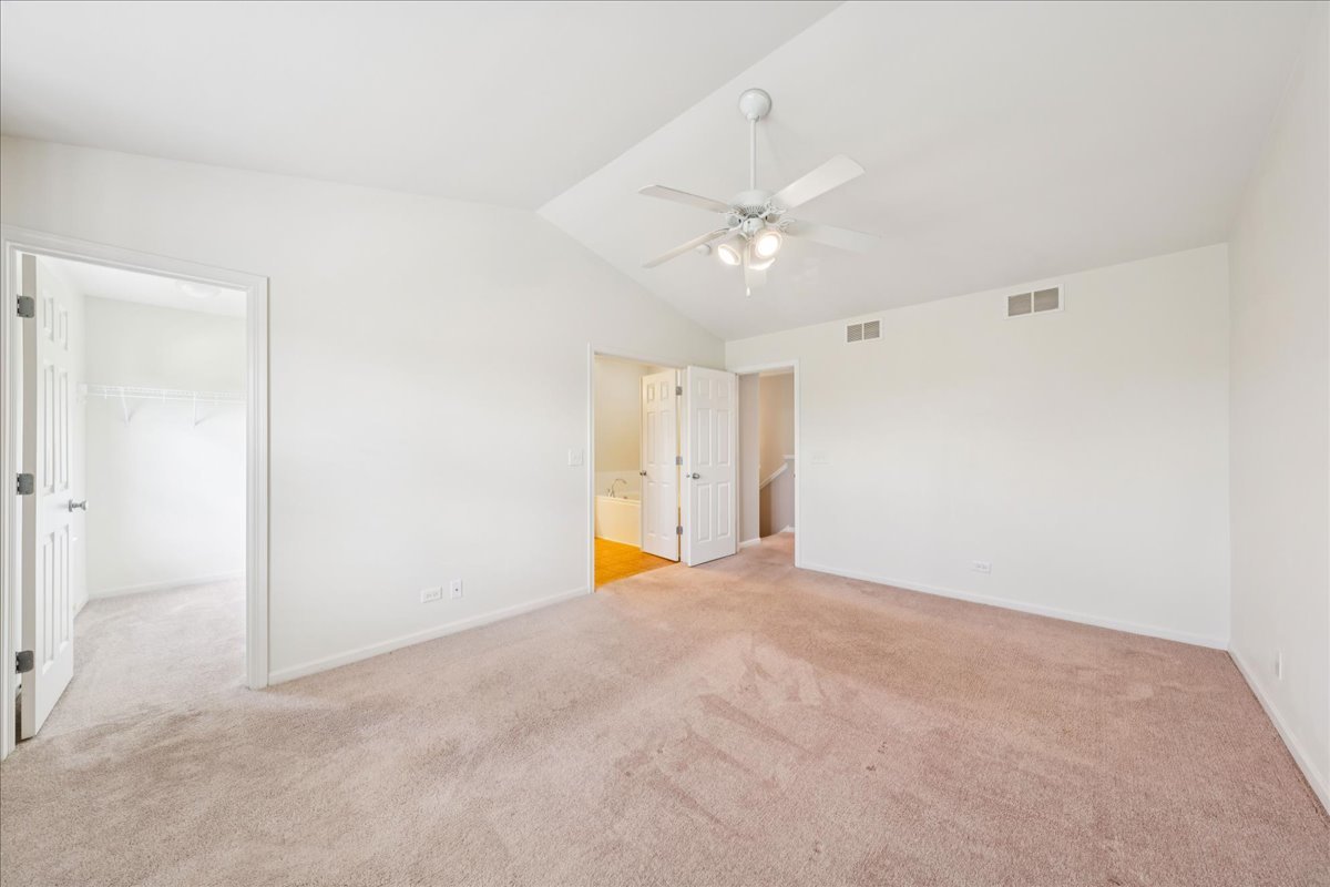 233 Jackson Street, Gilberts, IL 60136