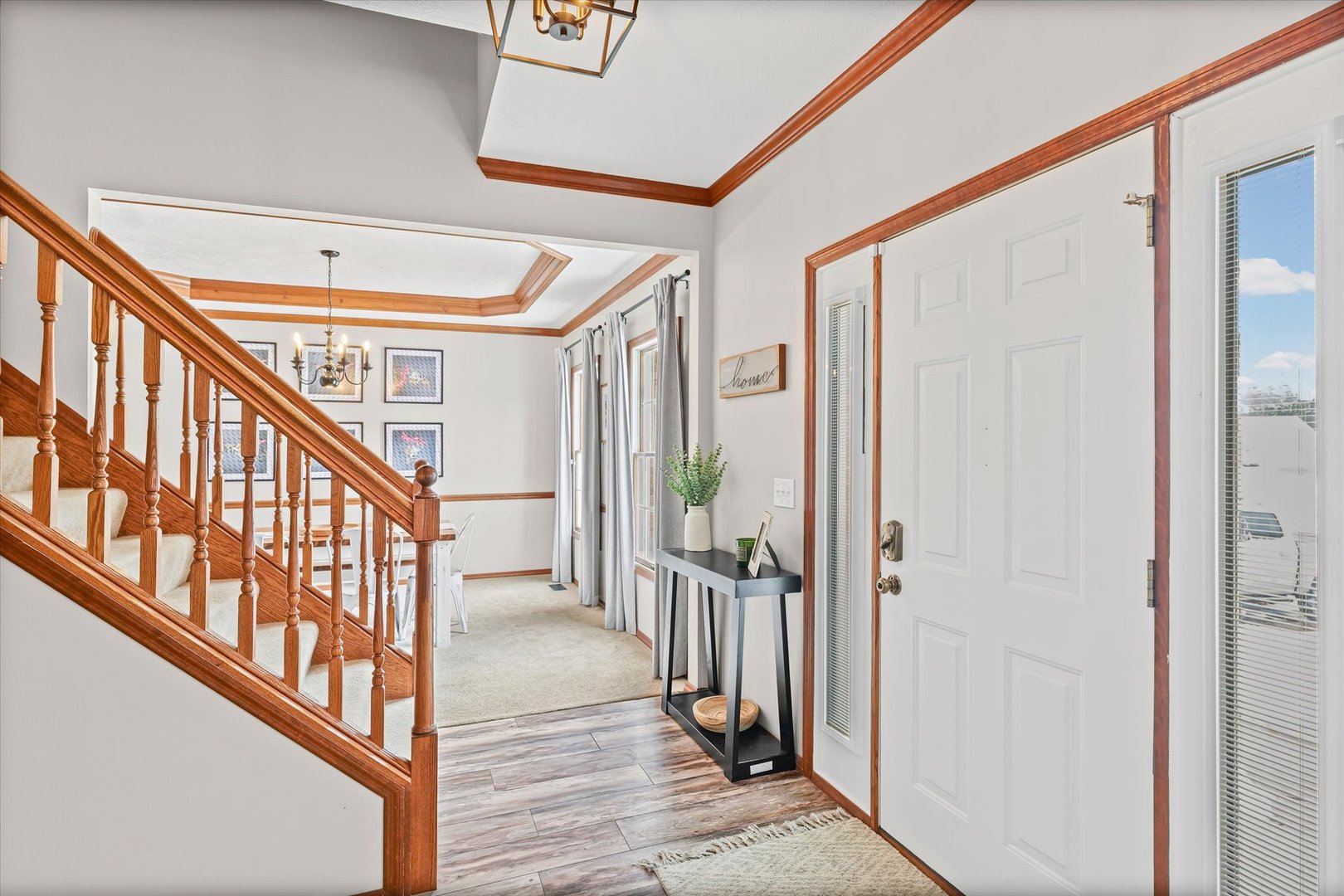 3 Earls Court, Bloomington, IL 61704