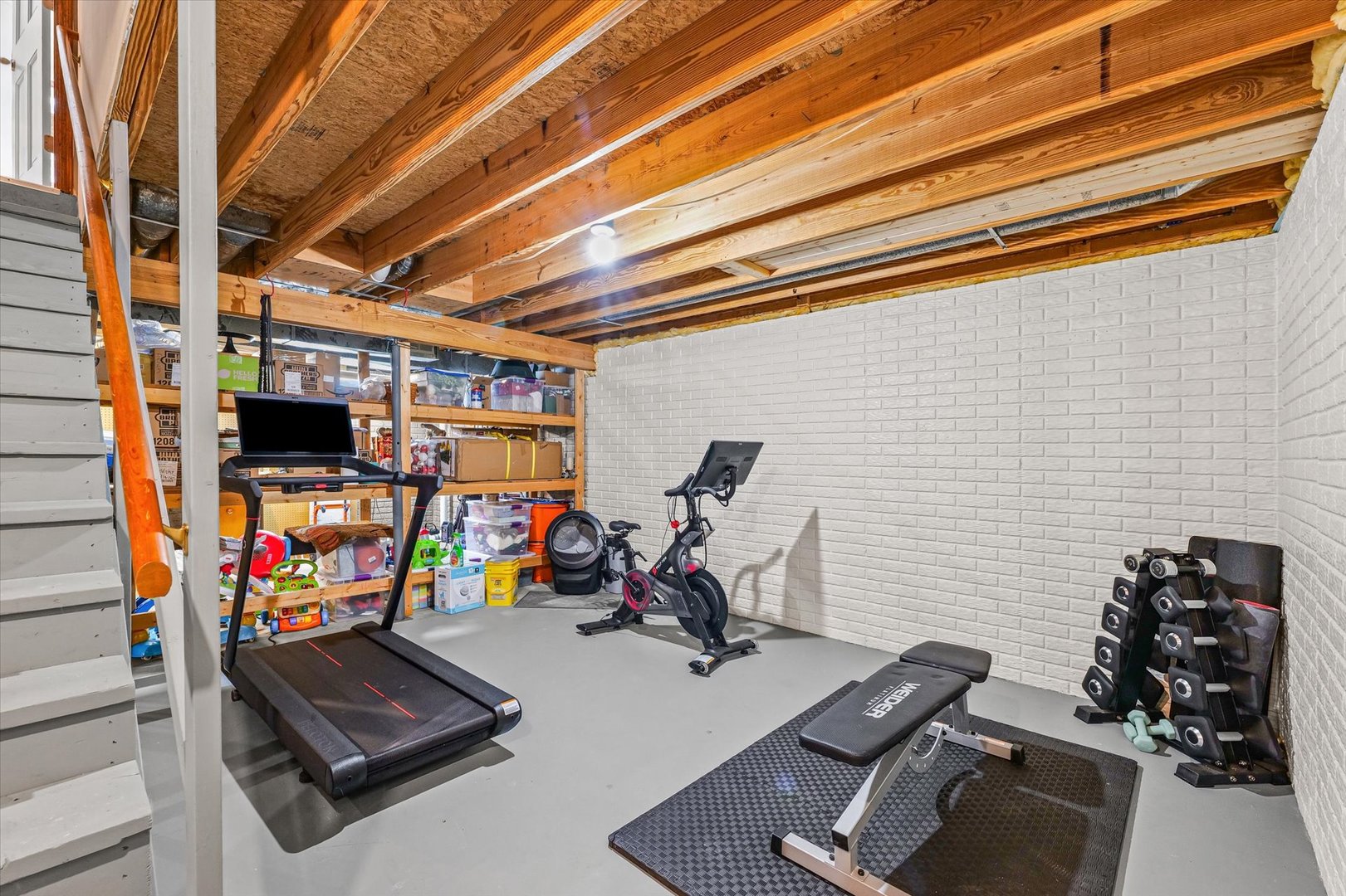 3 Earls Court, Bloomington, IL 61704