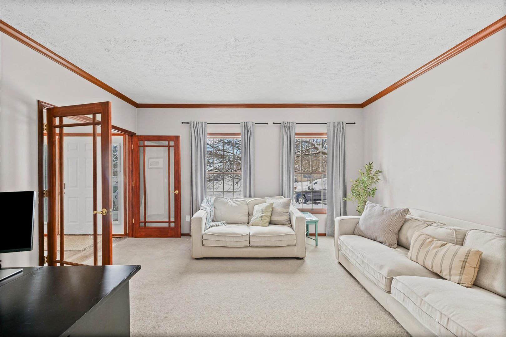 3 Earls Court, Bloomington, IL 61704