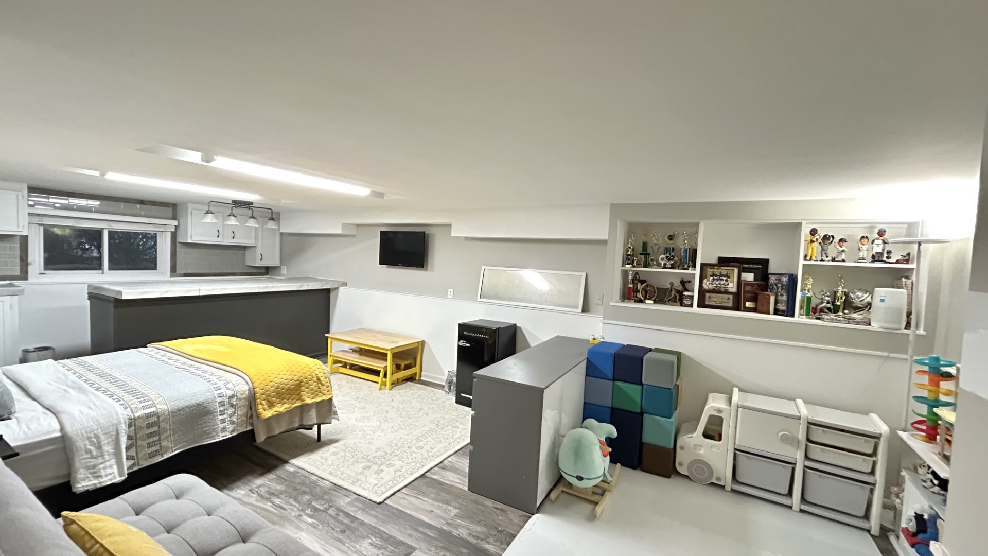 42 W Taylor Road, Lombard, IL 60148