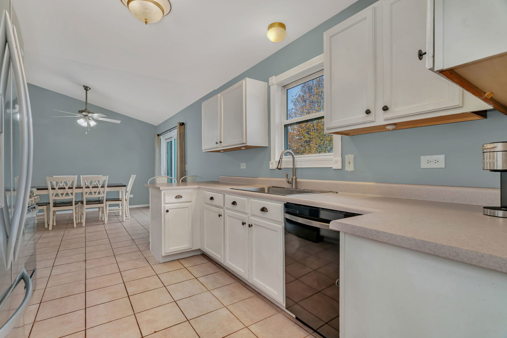 1605 Heritage Pointe Court, Plainfield, IL 60586