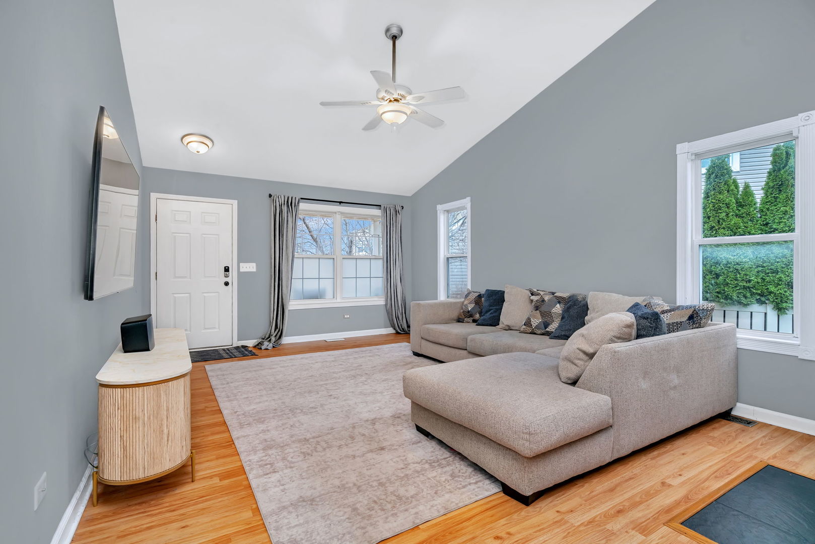 1605 Heritage Pointe Court, Plainfield, IL 60586