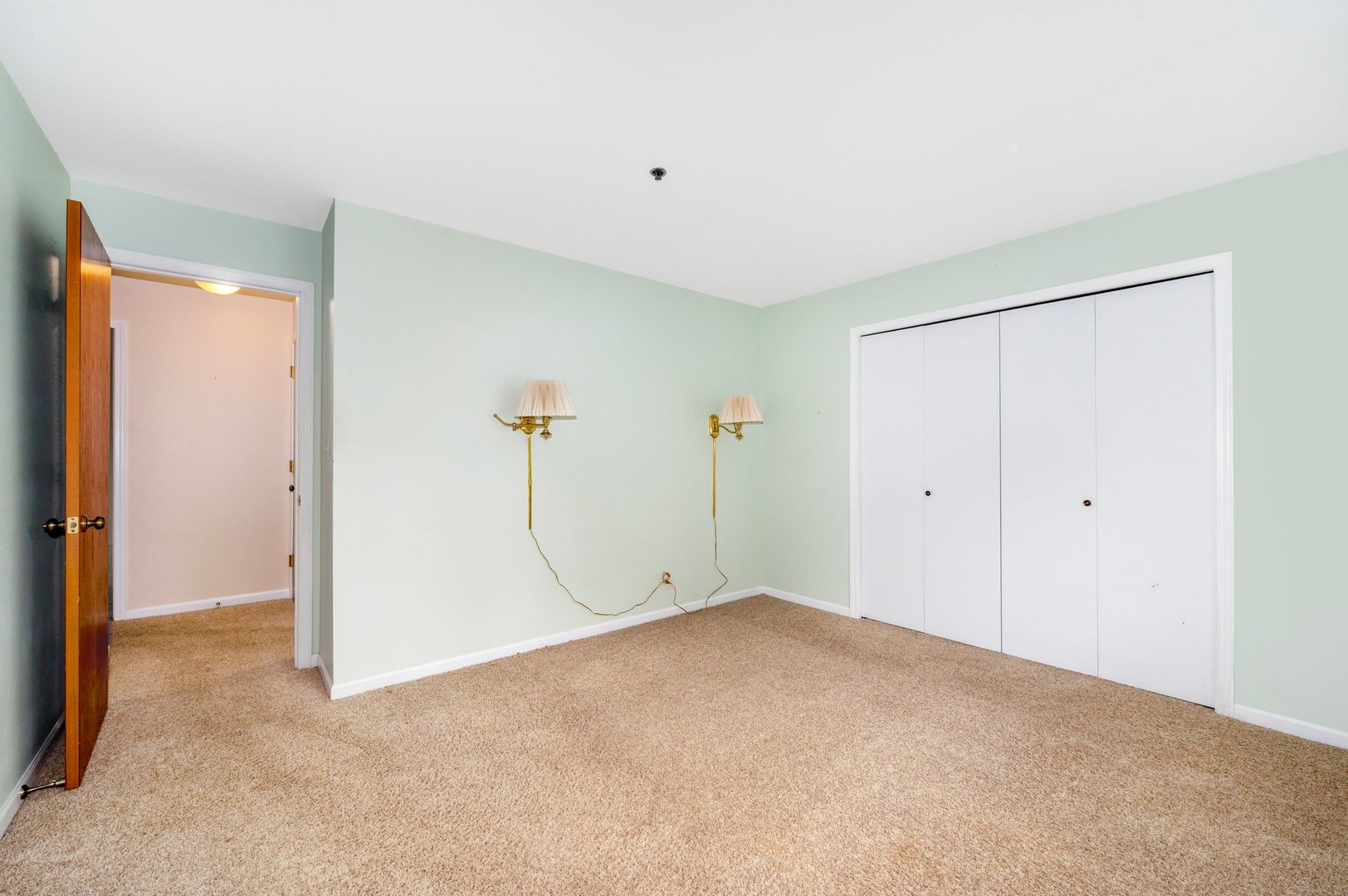 127 Acacia Circle #304, Indian Head Park, IL 60525